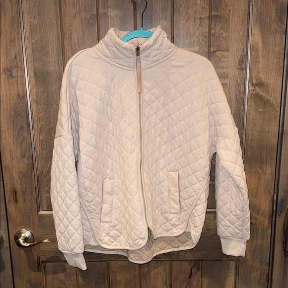 Avalanche Jackets & Blazers - Quilted Tan Women's Jacket